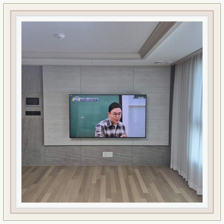 성남 야탑 서현 브라켓 고정 위치 점검 관련 설치 참고 사진 2 · 작업 후 흔들림이 생기지 않도록 체결 상태를 확인하는 절차